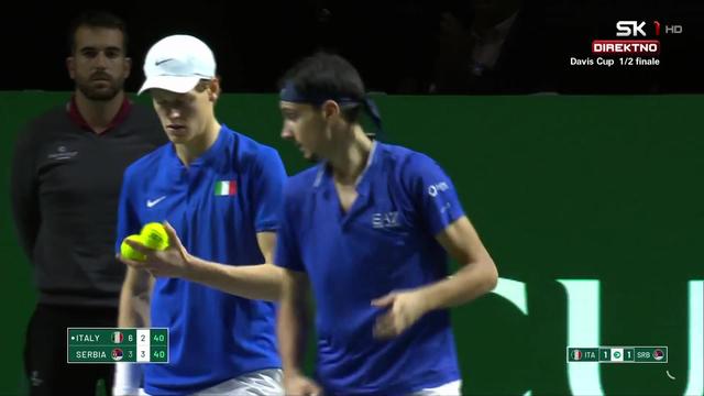 Novak Đoković opet u sukobu sa publikom! I opet diriguje 